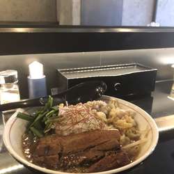 SHOWTIME流 JIRORAMEN 限定