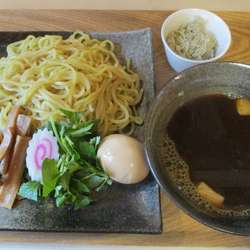 つけ麺　750円