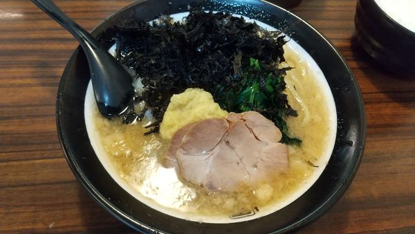 「背脂生姜醤油（太麺・限定）850円」@百麺 中目黒店の写真