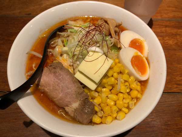 「辛味噌バターコーンラーメン1030円」@札幌味噌麺 優の写真