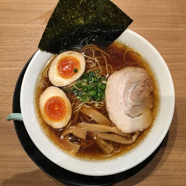 「貝出汁ラーメン（醤油） ¥800」@町田商店 仲町台店の写真