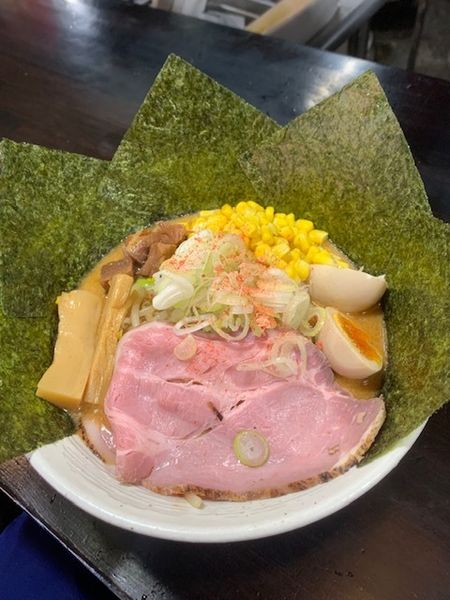 「濃厚えび味噌らーめんZ（全部乗せ） 通常価格1100円」@麺匠 茜ノ舞の写真