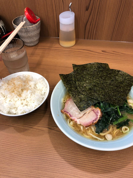 「並ラーメン　￥700」@家系らーめん 武将家 外伝の写真