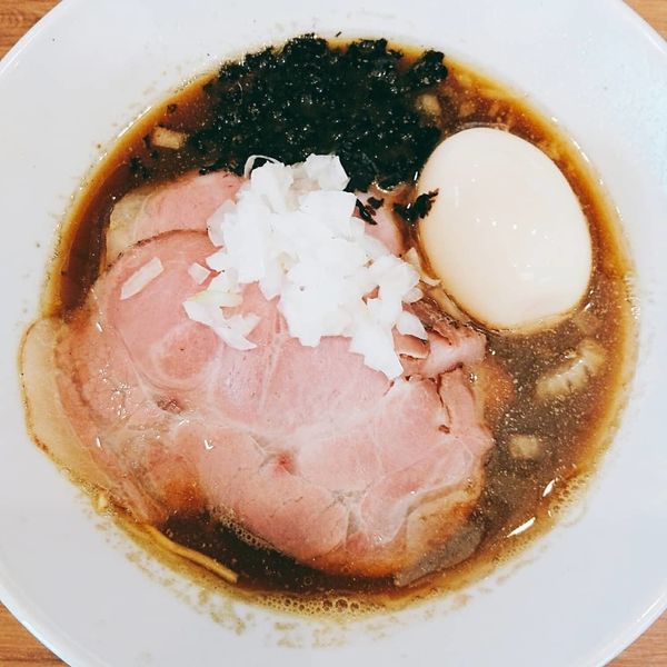 「煮干しそば」@煮干拉麺 小烏丸 問屋町店の写真