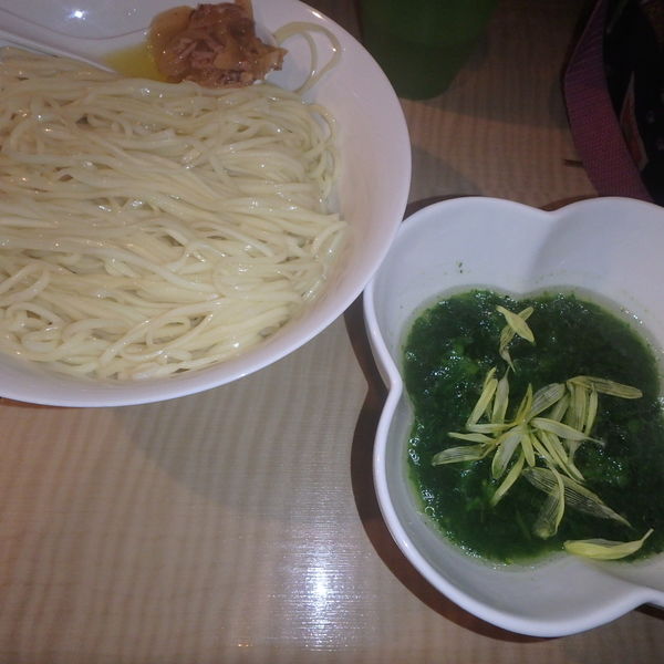 「菜の花と新玉ねぎエキストラバージンオイル風味のつけめん950」@菜の写真