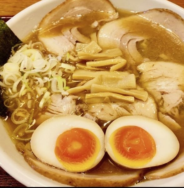 「中華麺中盛(850円)＋味玉チャーシュー(250円)」@めん 和正の写真