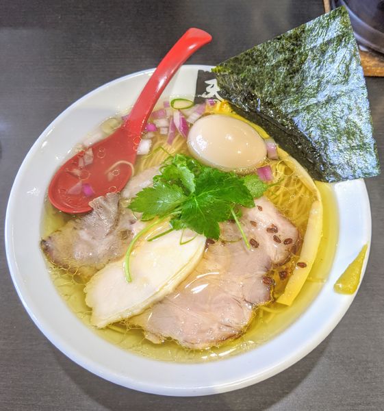 「鶏白醤油麺  味玉    950円」@超純水採麺 天国屋の写真