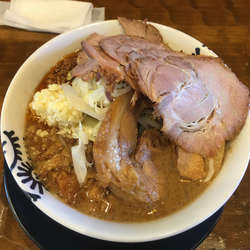 辛洋二郎+肉増し