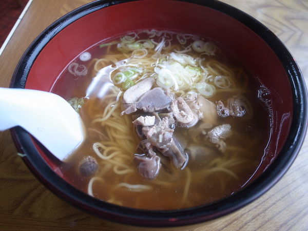 「鳥もつラーメン…550円」@急行食堂の写真