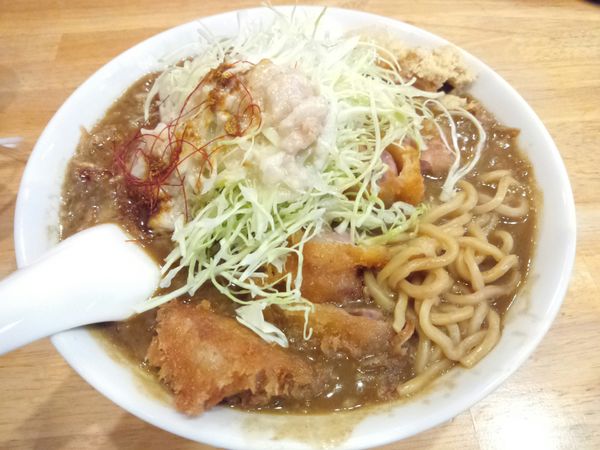 「【限定】ニボカツカレーらーめん ￥980」@寿製麺よしかわ 坂戸店の写真