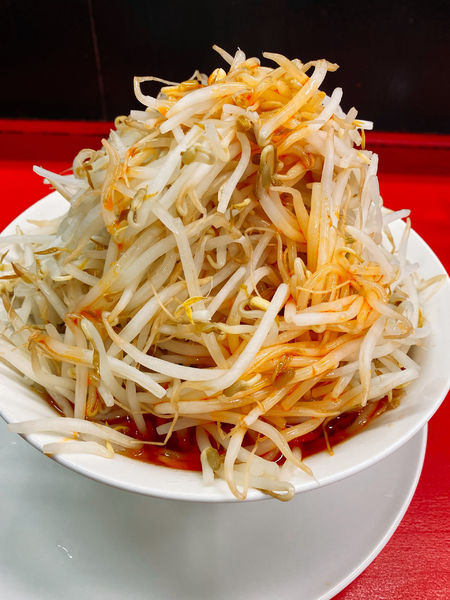 「らーめん中　野菜増し、ラー油」@豚男 -BUTAMEN-の写真