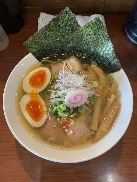 「特製塩中華そば」@中華そば 味万の写真