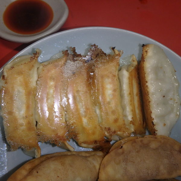 「焼、水、揚餃子(各230円)、ライス100円」@宇都宮みんみん 本店の写真