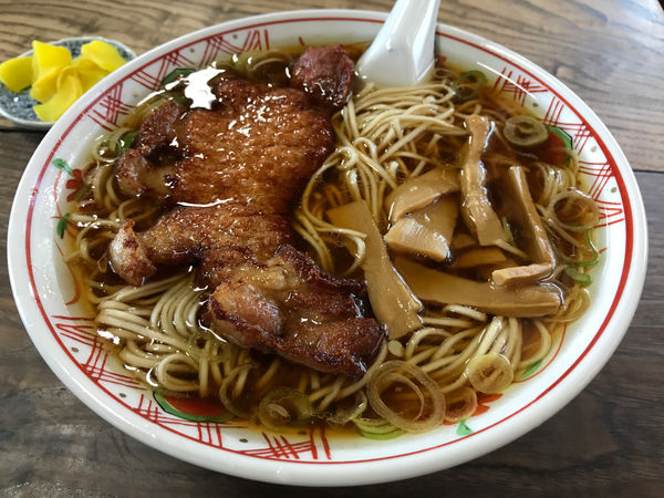 「特製いろはらあめん　1100円」@いろは食堂の写真