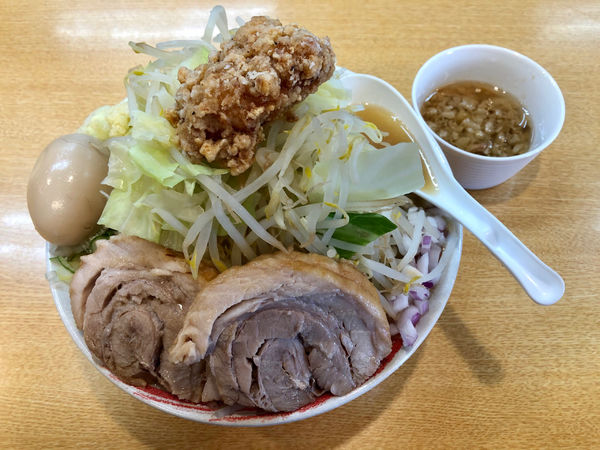 「特製ラーメン中」@らーめん藤ろうの写真