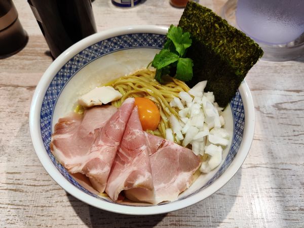 「濃厚卵のまぜそば」@中華そば 四つ葉の写真