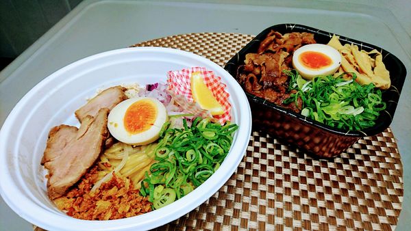 「【テイクアウト】えびまぜそば＋徳島丼」@徳島NOODLE ぱどるの写真