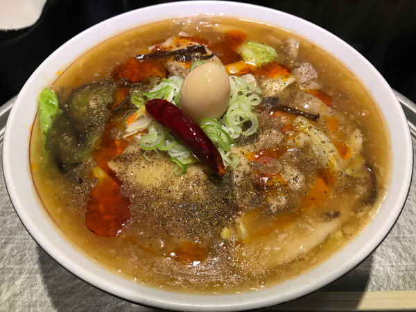 「【期間限定】水煮肉片　880円」@らー神 心温の写真