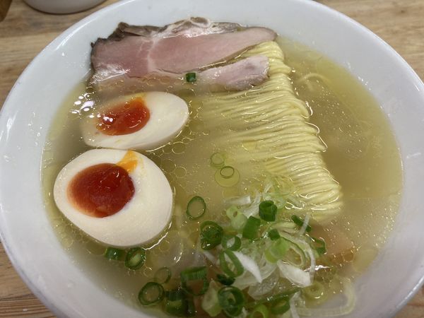 「琥珀そば（味玉）」@まつやの写真