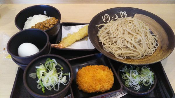 「納豆コロッケセットそば大盛、海老天(クーポン)」@ゆで太郎 牛久栄町店の写真