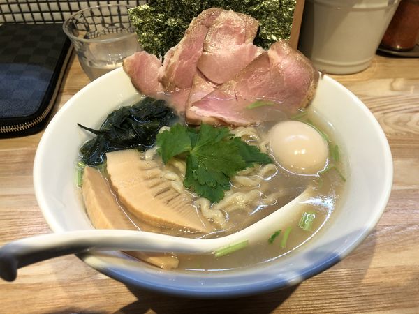 「全部入り貝塩らーめん+煮干油和えそば」@らーめん 改の写真