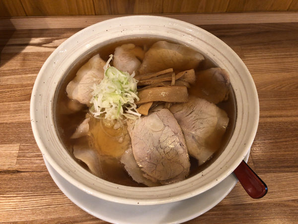 「チャーシューワンタンメン」@ワンタンメンの満月 三鷹店の写真