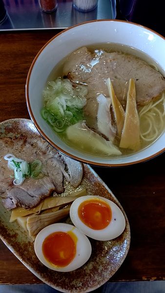 「特製あら炊き中華そば　塩　1100円」@中華そば GO.TO.KU ～仁～の写真