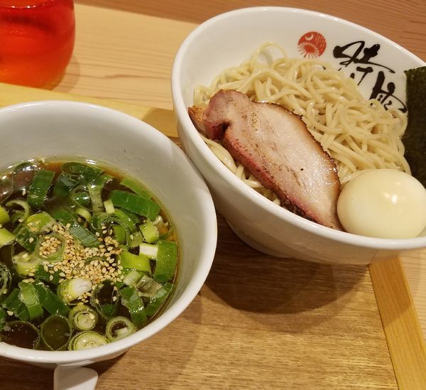 「ホロホロ南蛮つけ蕎麦¥900+味玉¥100」@中華蕎麦 時雨の写真
