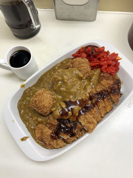 「カツシュウマイカレー 　￥750」@まんてんの写真