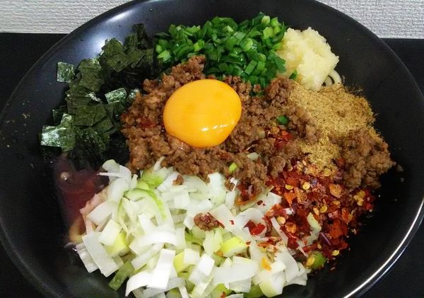 「[限定]桃台湾混ぜそば」@自家製麺SHINの写真