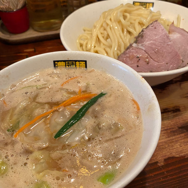 「濃菜つけ麺」@濃菜麺 井の庄の写真