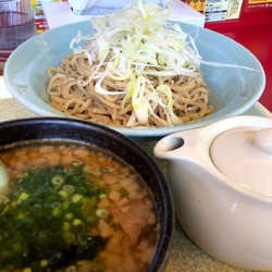 海老薫る濃厚あさり醤油つけ麺 　コロチャー