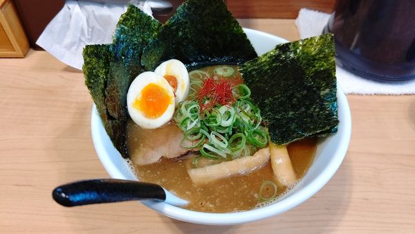 「特製煮干しそば 1050円」@麺屋Mの写真