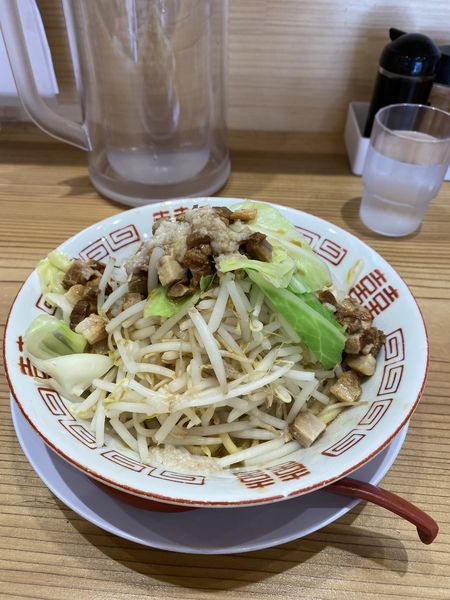 「油そば　870円」@新潟発祥 なおじ 足立六町店の写真