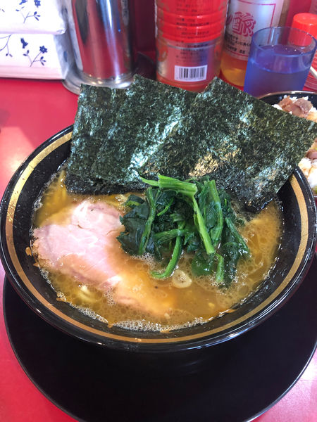 「ラーメン」@家系ラーメン とらきち家の写真