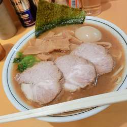 得ラーメン中盛