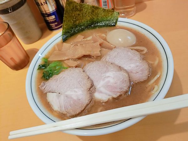 「得ラーメン中盛」@らーめん文蔵の写真