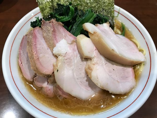 「チャーシュー麺(もも)+ほうれん草」@らーめん飛粋の写真