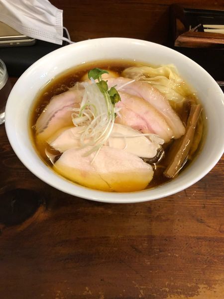 「特製中華そば（大盛）」@中華そば しば田の写真