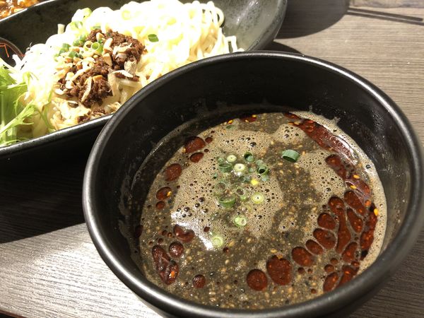 「黒胡麻坦々つけ麺＋ビール＋つまみ」@香氣 四川麺条 経堂店の写真