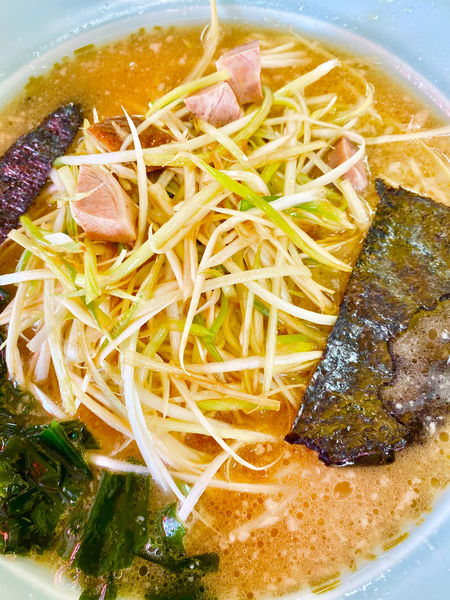 「ネギラーメン700円＋中100円税込」@ラーメンショップ 深谷店の写真
