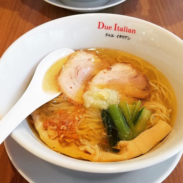 「塩ラーメン」@ドゥエ イタリアン 市ヶ谷本店の写真