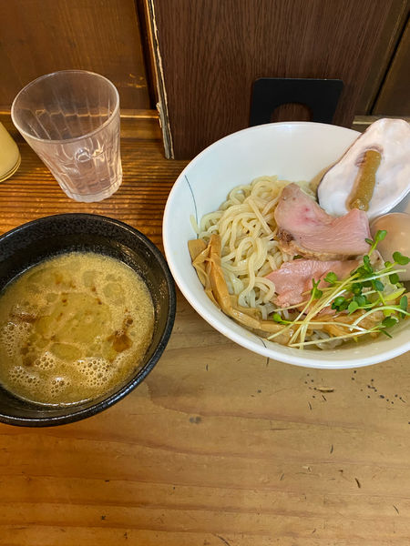 「濃厚牡蠣つけ麺　大盛り　味玉　貝飯」@貝だしラーメン 貝ガラ屋の写真