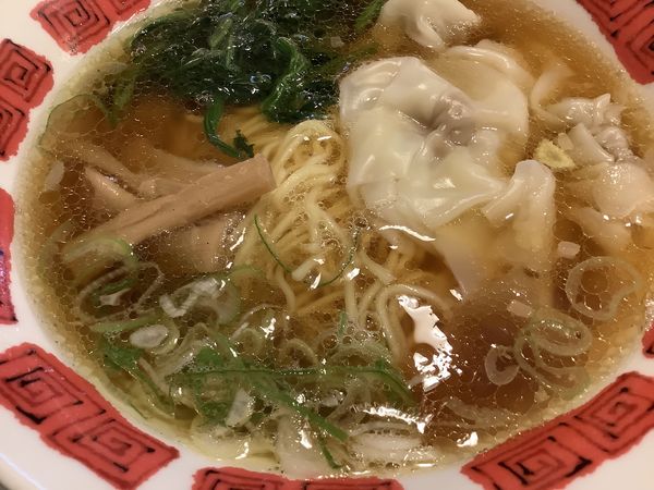 「ワンタン麺 699円」@バーミヤン 小田原鴨宮店の写真