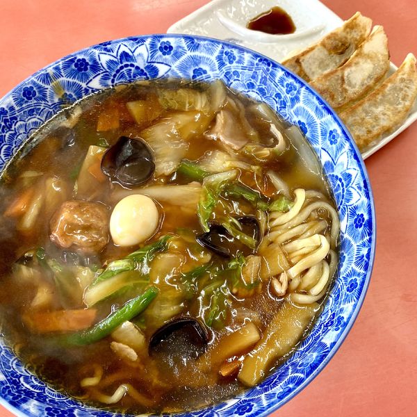 「うま煮めん＋ジャンボ餃子（３個）」@珍來 東金店の写真