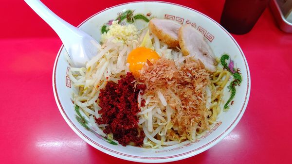 「まぜそば+自家製とうがらし」@赤ひげラーメンの写真