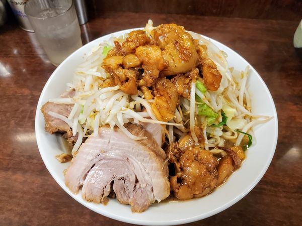 「大豚ラーメン」@ラーメン二郎 めじろ台店の写真