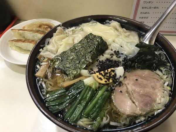 「ワンタン麺 大盛」@手もみらーめん 十八番 北坂戸店の写真