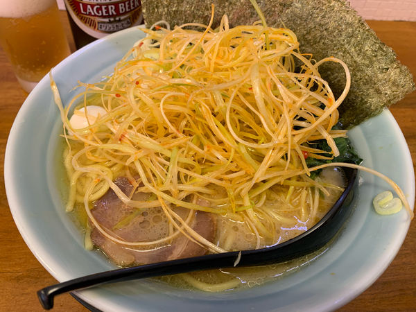 「家系ねぎラーメン のりトッピング」@爛々亭 大曽根店の写真