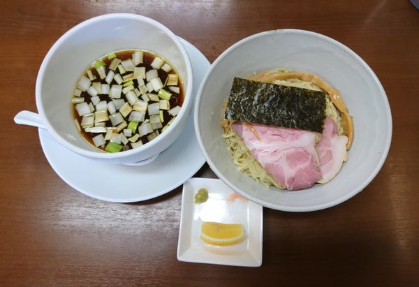 「昆布水つけ麺 醤油 佐野ラーメン風ピロピロ麺」@塩らーめん 千茶屋の写真